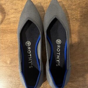 Rothy's Women's Black and Blue Flats